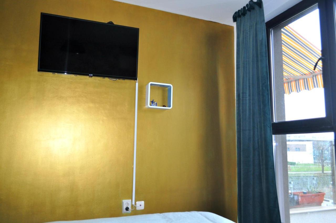 New Apartment At A Great Location 布拉格埃夫格拉德 外观 照片