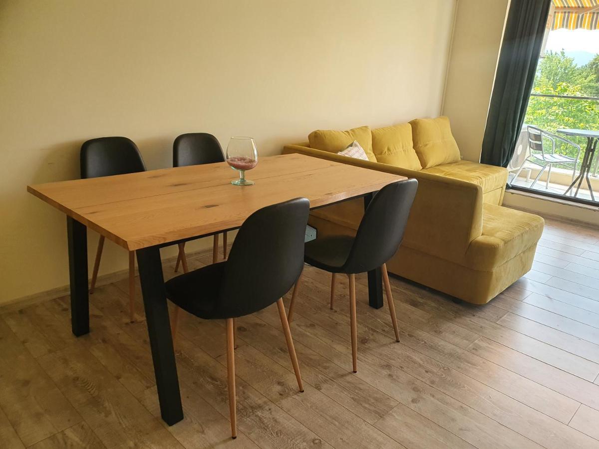 New Apartment At A Great Location 布拉格埃夫格拉德 外观 照片