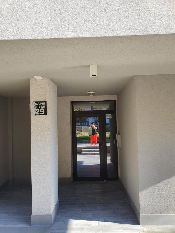 New Apartment At A Great Location 布拉格埃夫格拉德 外观 照片
